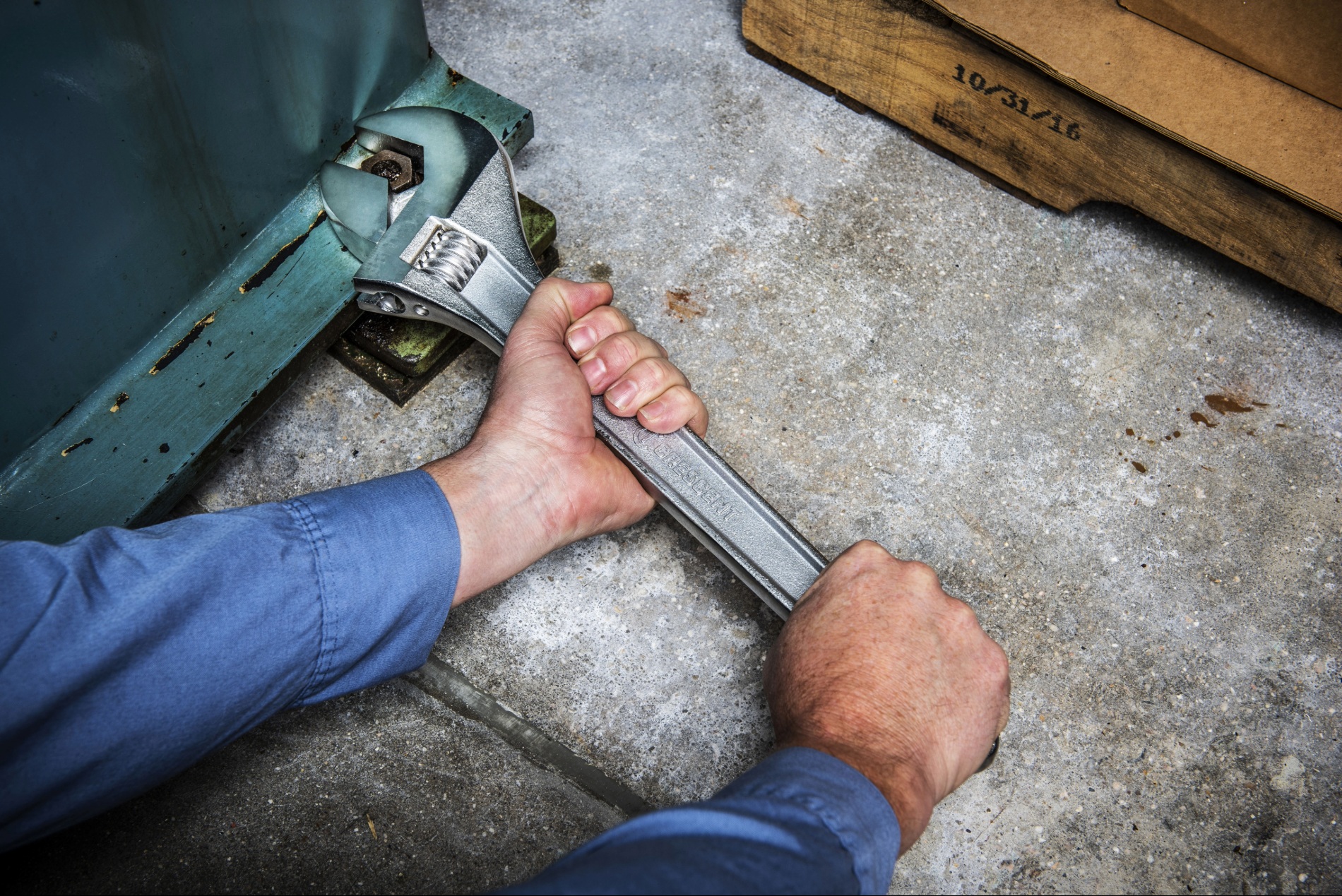 Crescent 450mm/18in. Tapered Handle Adjustable Wrench - Image 5