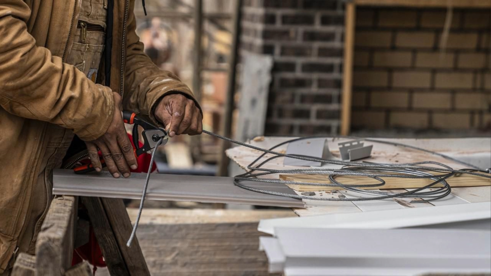 Crescent 7-1/2in. Pocket Wire Rope & Cable Cutter - Image 3