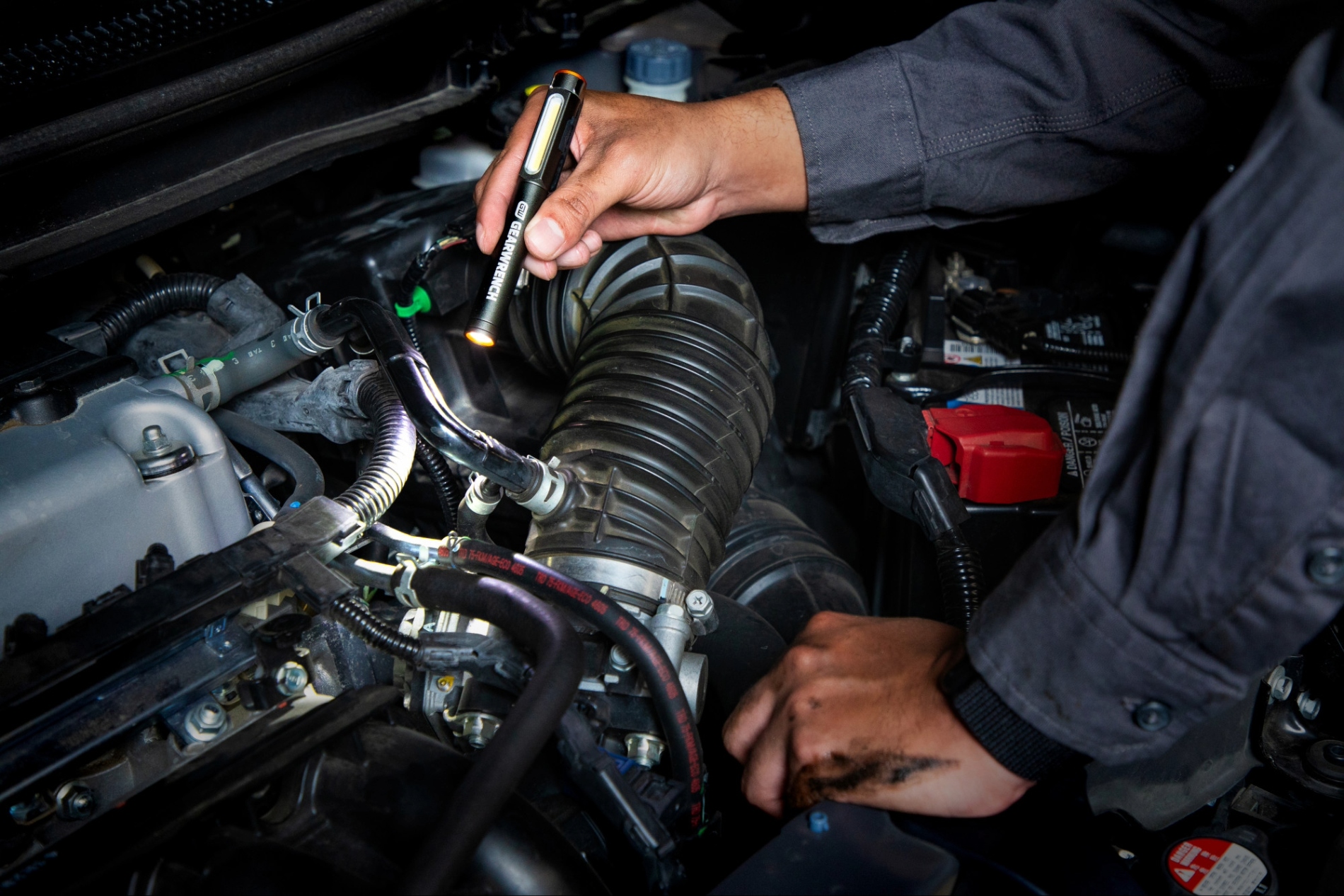 GEARWRENCH Rechargeable Pen Light - Image 5